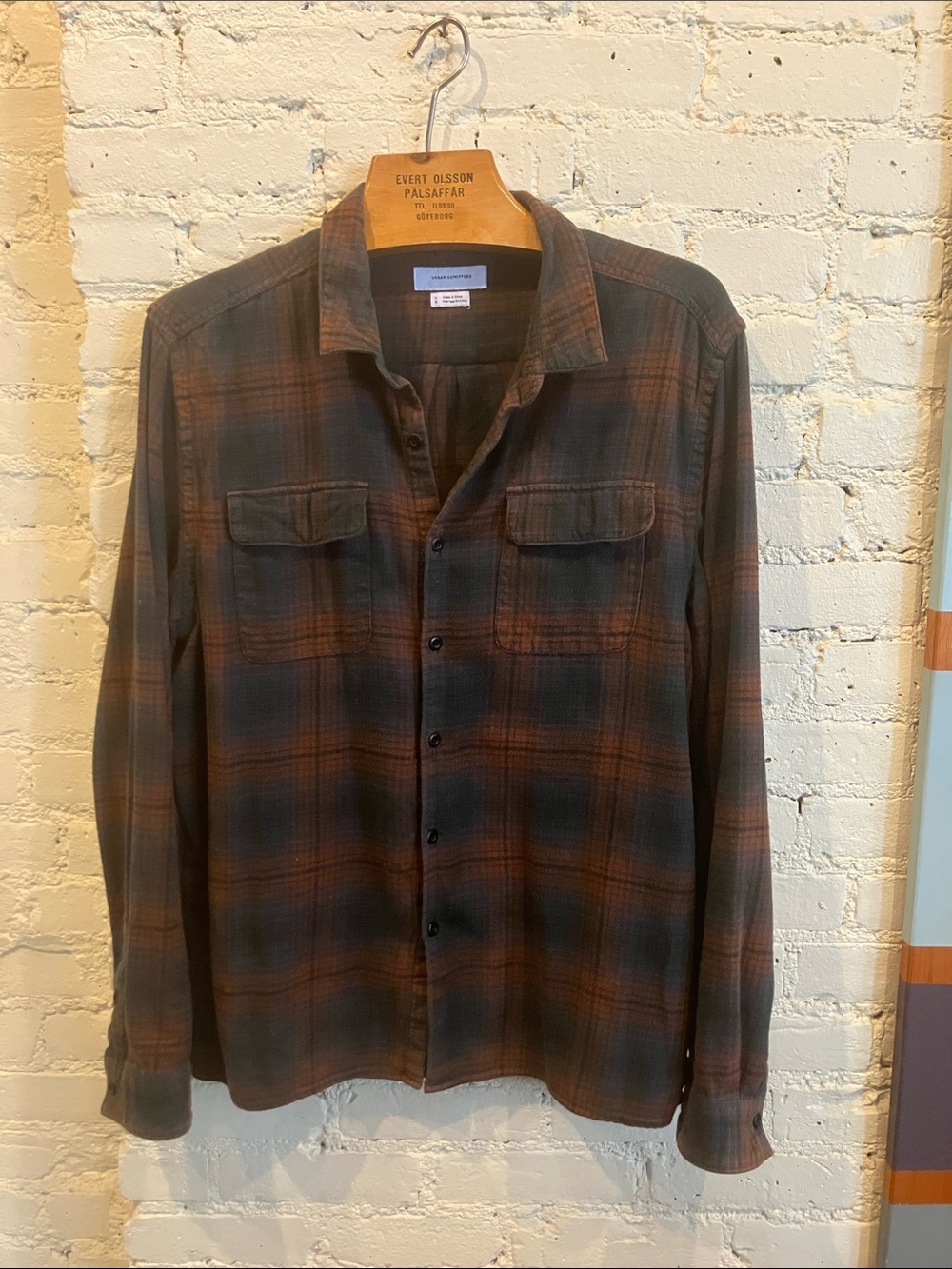UO plaid cotton flannel long sleeve shirt size Large grunge gorpcore